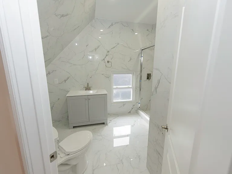 2321 S State St #3 — Photo 6