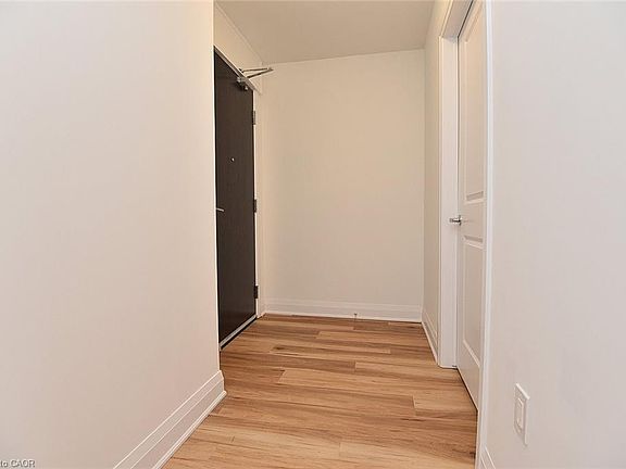 4th image of 1936 Rymal Rd E #211