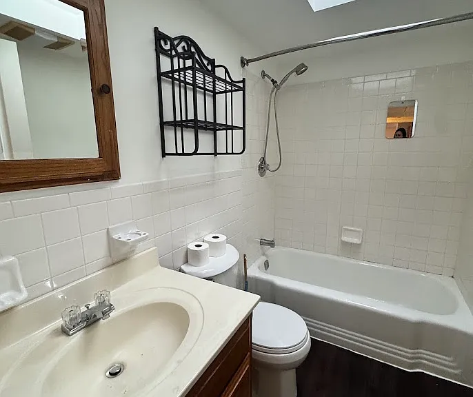 54 Price Rd #A — Photo 12