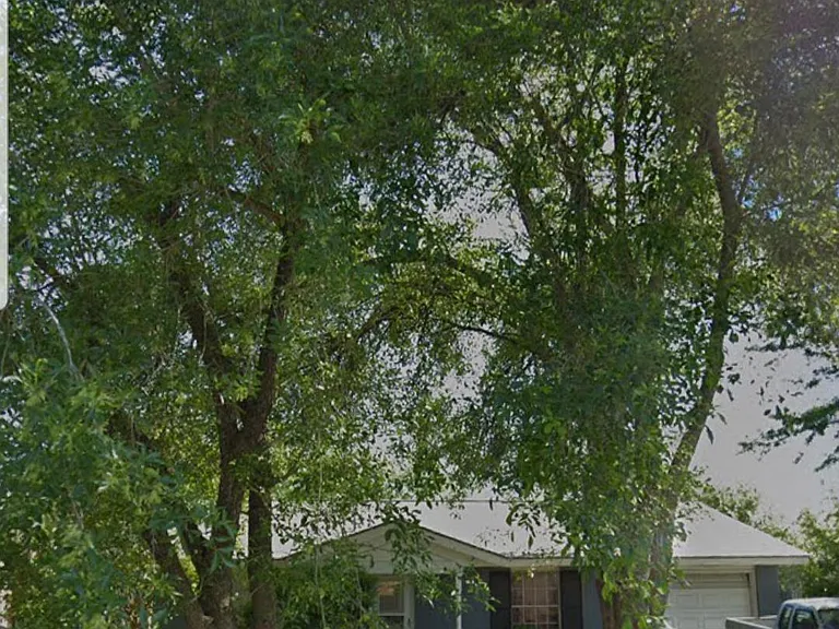 5154 Village Path — Photo 2