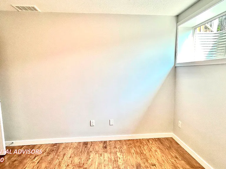 10530 62nd Ave NW #BASEMENT — Photo 12