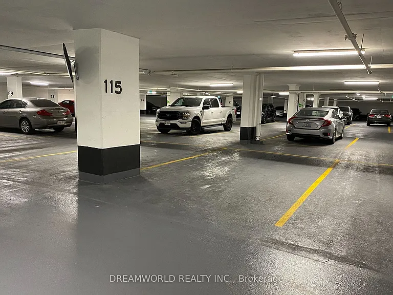 9000 Jane St #1409 — Photo 19