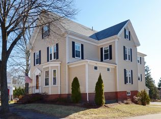 36 High St #2, Ipswich, MA 01938