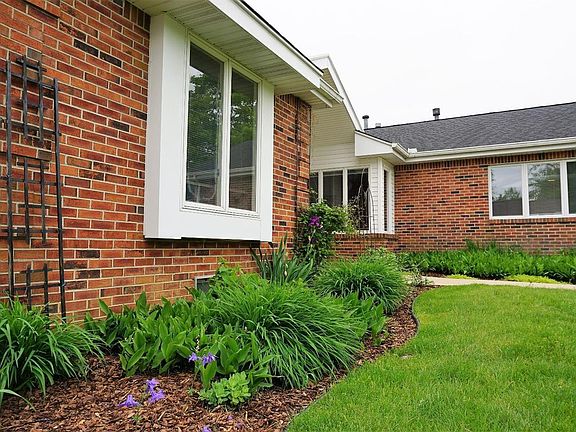 2nd image of 3604 Meadowlark Dr