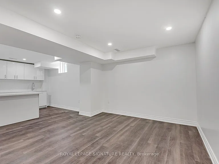 353 Wood Duck Ln #BASEMENT — Photo 16