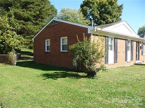 5th image of 255 Hickory Dr