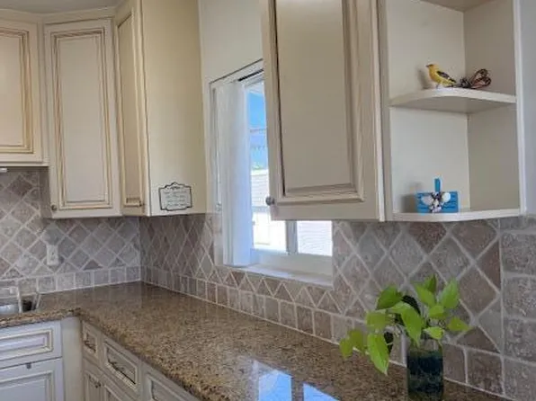 3402 Cynthia Lane #201, Lake Worth Beach, FL 33461