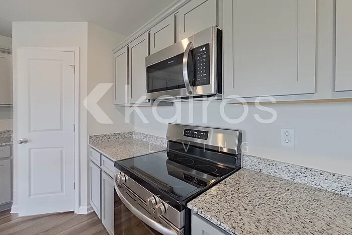 45 Springdale Rd — Photo 9