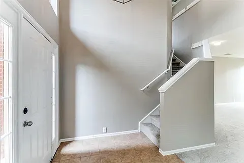 2700 Thorncreek Ln — Photo 20