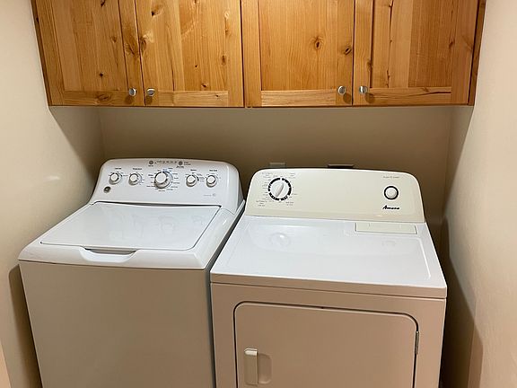 3rd image of 148 Harvard Ave #2