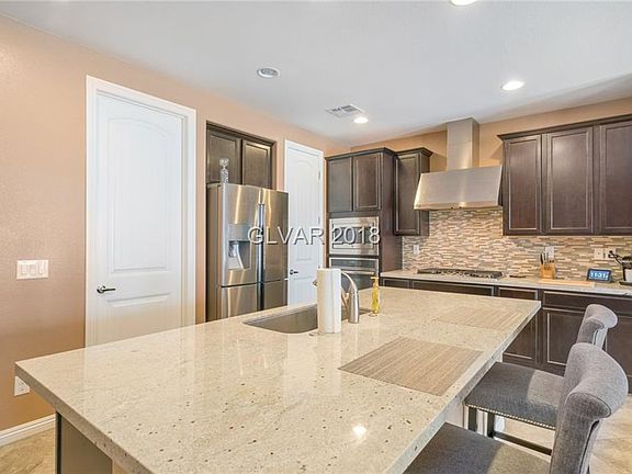 4th image of 6073 Golden Arowana Way