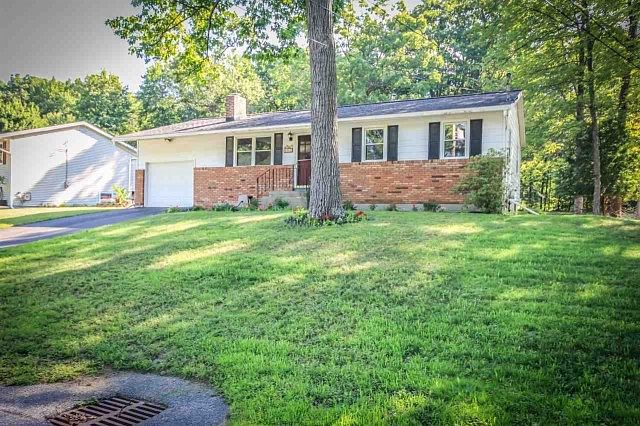 1st image of 82 Quevic Dr