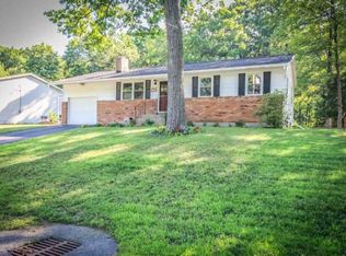 82 Quevic Dr, Saratoga Springs, NY 12866