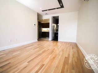 421 Manhattan Ave #3C, Brooklyn, NY 11222