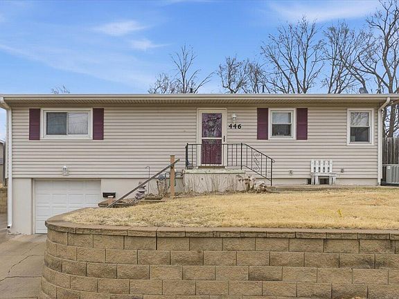 2nd image of 446 Mount Vernon St