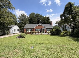 1005 S 8th St, Lillington, NC 27546