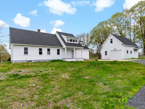 539 Maple Ave, Swansea, MA 02777