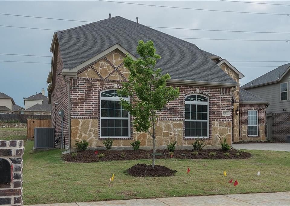 1st image of 13913 Bluebell Dr