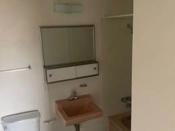 3718 Hazelwood St APT 9, Las Vegas, NV 89119