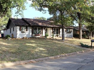 3112 Frances Dr, Denison, TX 75020