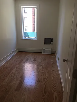 Rented by First Executive Realty Inc | media 35