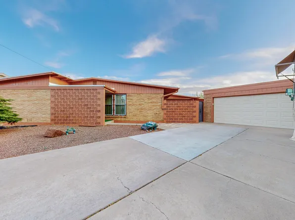 6900 Las Animas Ave NE, Albuquerque, NM 87110