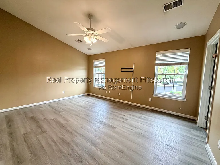 11 Morningtide Ct — Photo 12