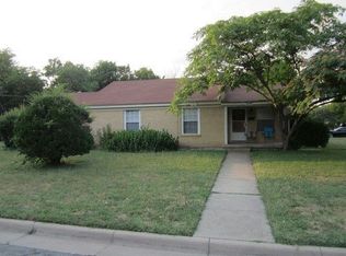 3836 Carolyn Rd APT B, Fort Worth, TX 76109