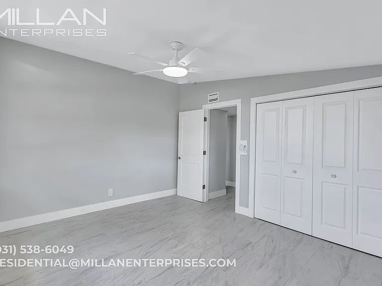 325 Capri Boulevard — Photo 18