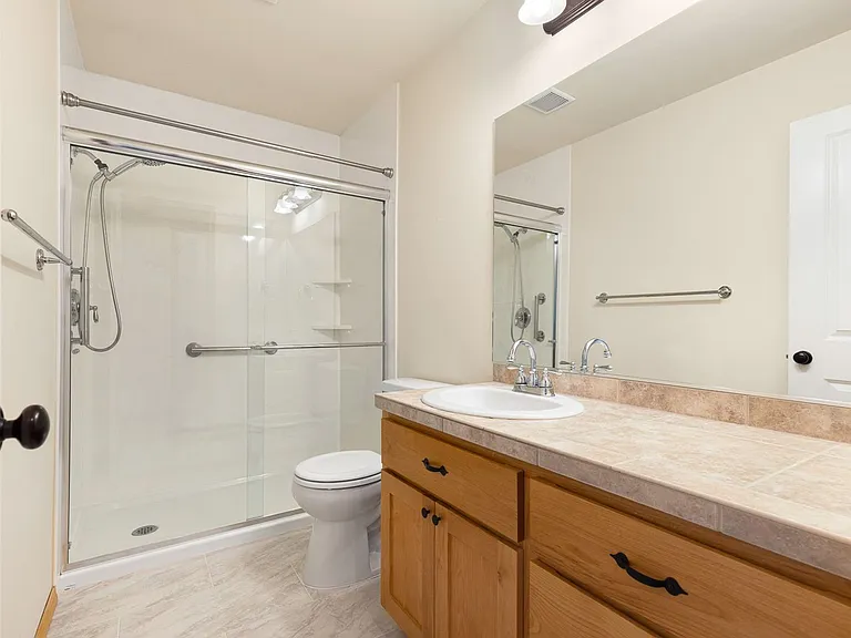 126 195th Pl SW — Photo 20