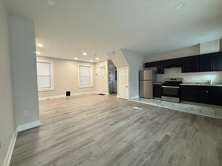 5717 Haverford Ave — Photo 3