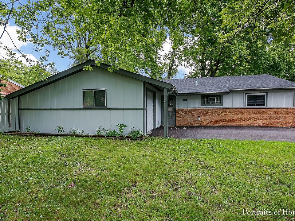 1st image of 204 Harwood Dr