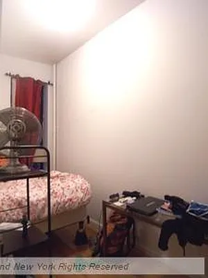 Rented by Bond New York | media 109