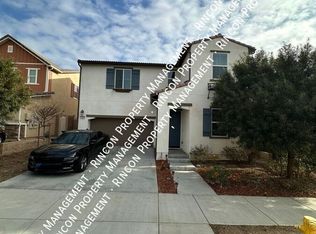 439 Tibbetts St, Santa Paula, CA 93060