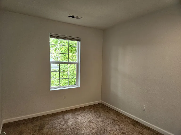 Bedroom 03