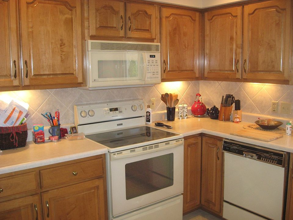 2nd image of 2305 Seaton Ct