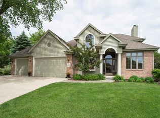 S85W19630 Turnberry Ct, Muskego, WI 53150