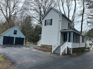 6 Oakland Cir, Wellesley, MA 02481