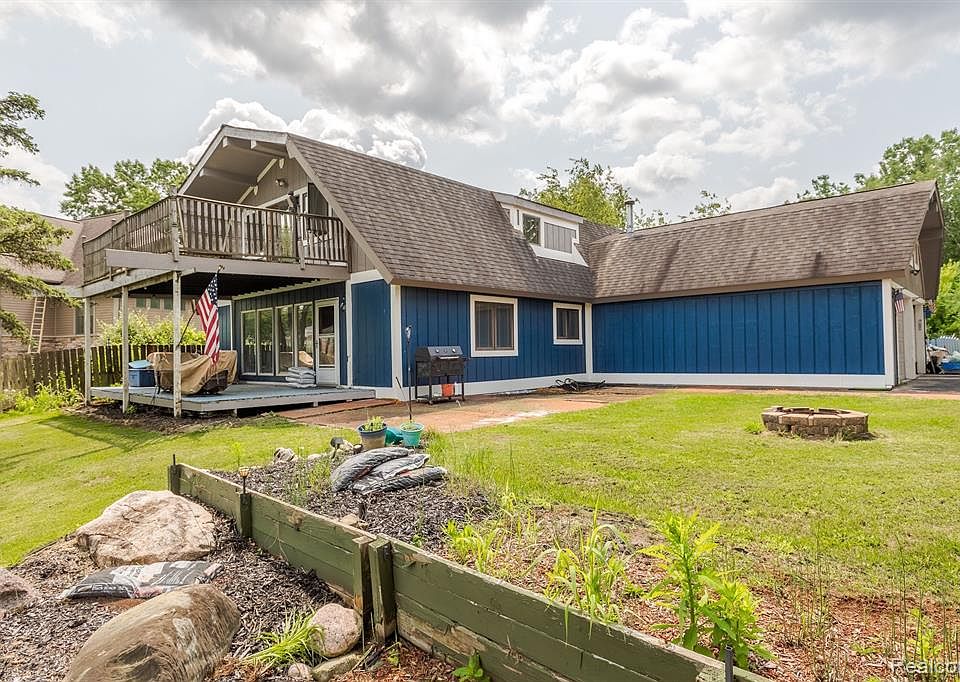 3814 Lake Lapeer Dr, Metamora, MI 48455 Zillow