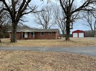 7162 Spring Creek Rd, Tullahoma, TN 37388