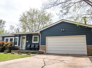 1630 S Cedar Ave, Broken Arrow, OK 74012
