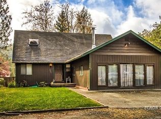 570 Masonic Ln, Weaverville, CA 96093