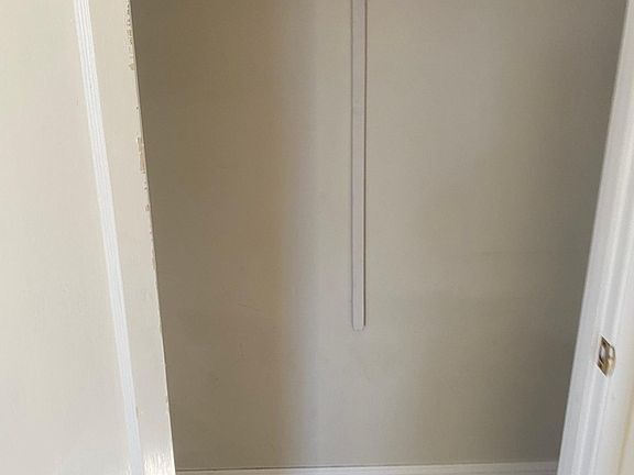 5th image of 3118 Garden Ave #1