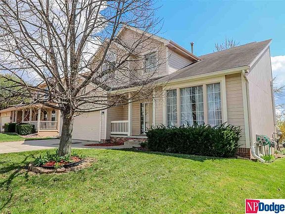 3rd image of 2613 Tulip Ln