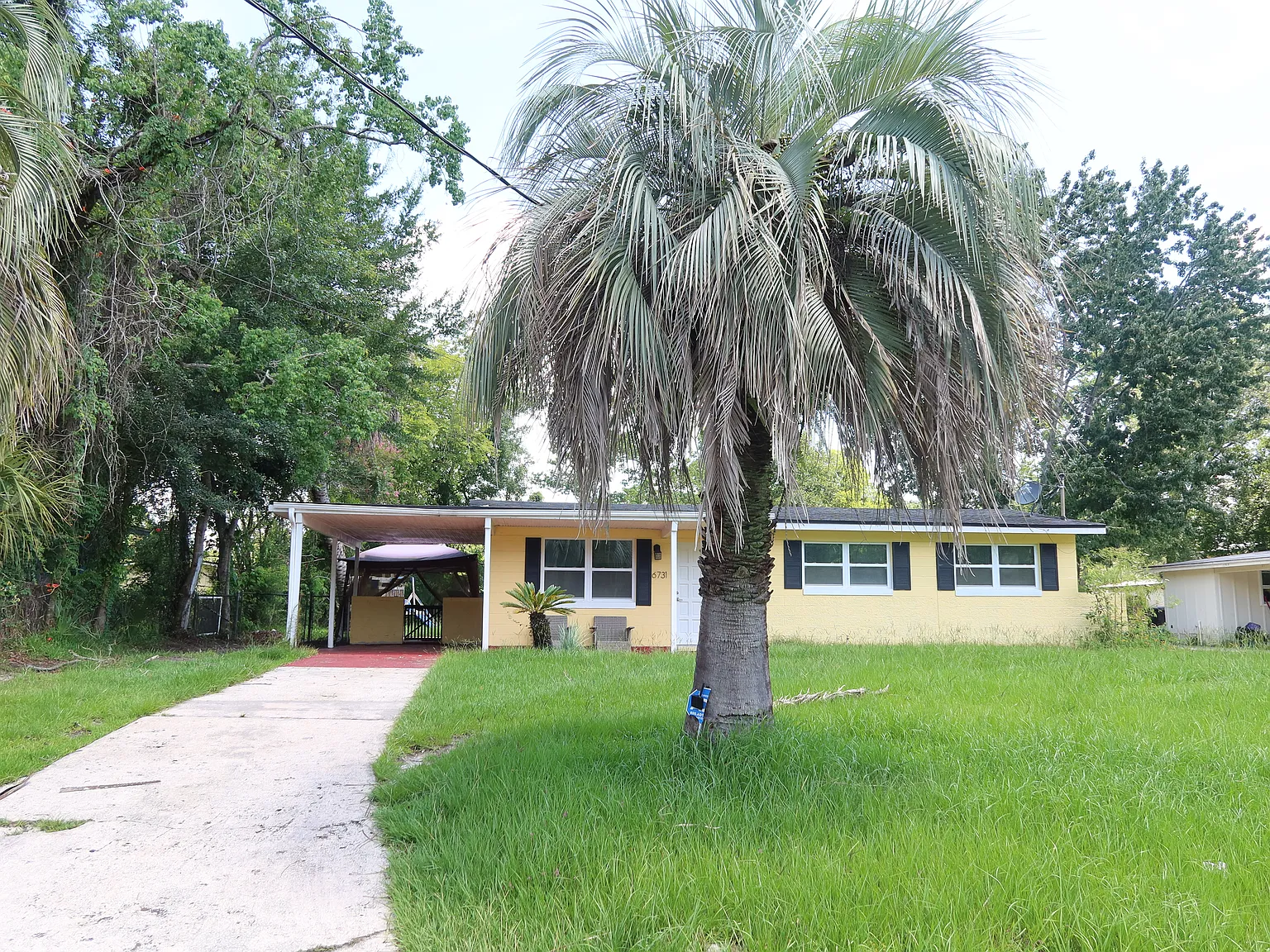 3 bed, 1040 sqft, $1,800 — Photo 2