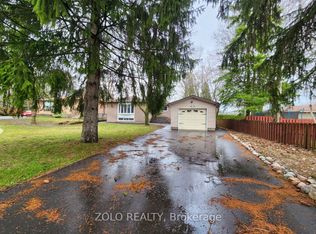 3 Cabot Ct, Aurora, ON L4G 2Y9