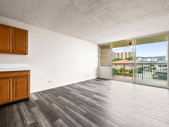 3rd image of 3161 Ala Ilima St #214-1