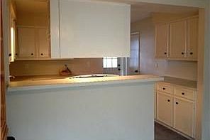 4th image of 19-7 Deerfield Dr