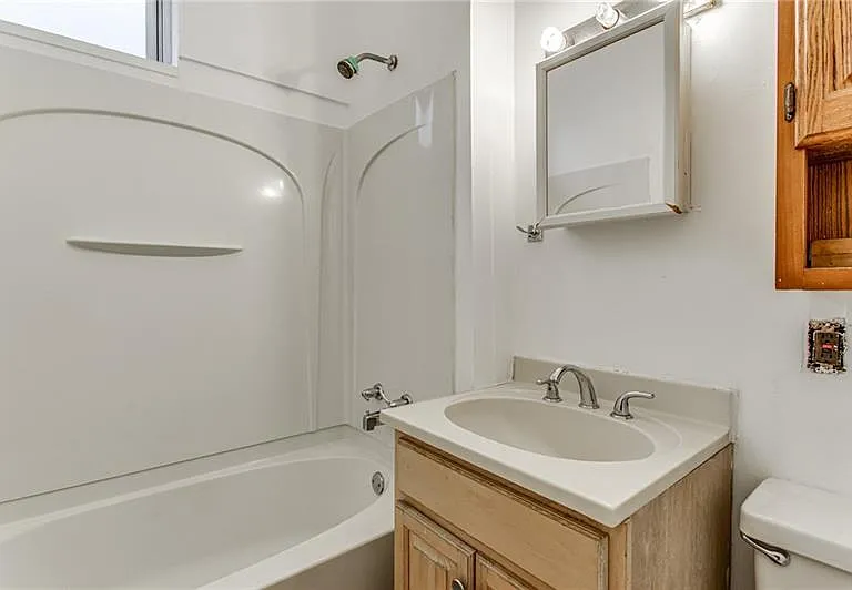 354 Ophelia St — Photo 20