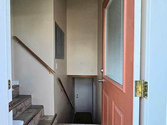 4th image of 641 & 641-1/2 Broadwater Ave #2cd7c0d93